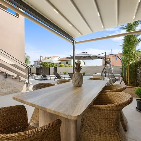 Villa V&d Near Arena And Beautiful Beaches - By Istrabook *